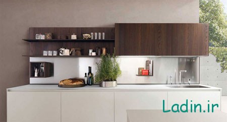  دکوراسیون آشپزخانه با رنگ سفید و طرح چوب 