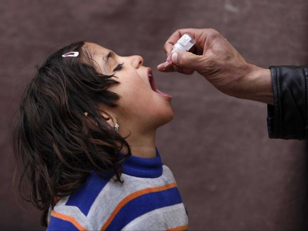 polio-vaccine-afghanistan-child-1