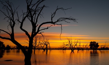 Sunrise over Lake Pinaroo in Sturt National Park, outback Australia